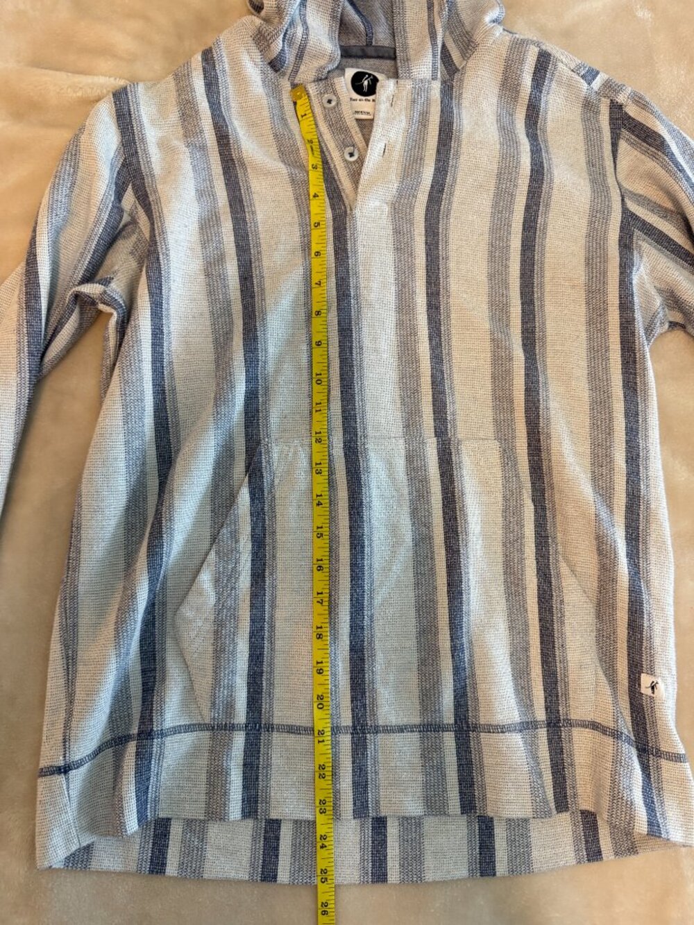 Toes on the Nose Beach Hoodie Henley Blue and White Thin and Light Summer Fit - Picture 5 of 9
